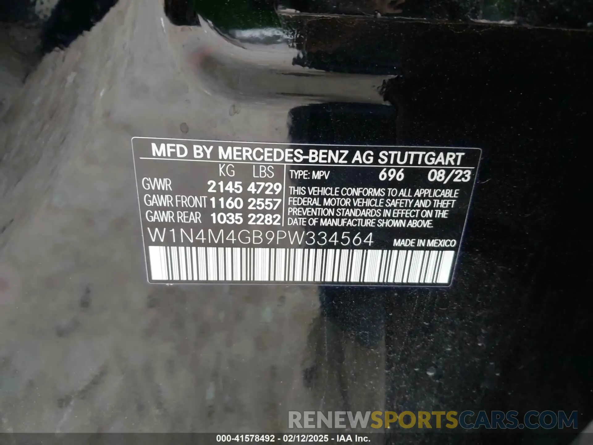 9 Photograph of a damaged car W1N4M4GB9PW334564 MERCEDES-BENZ GLB 250 2023