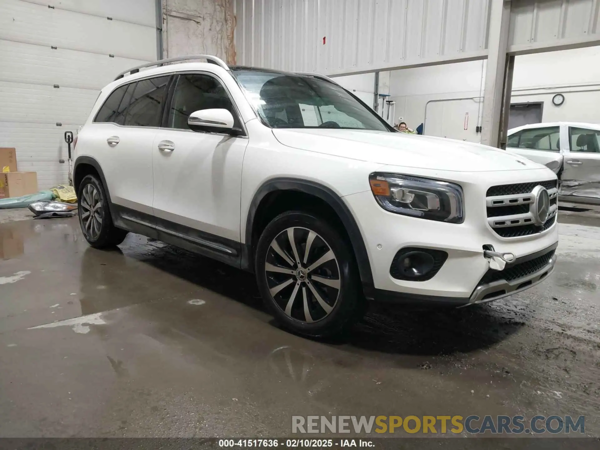 1 Photograph of a damaged car W1N4M4HB0PW313892 MERCEDES-BENZ GLB 250 2023