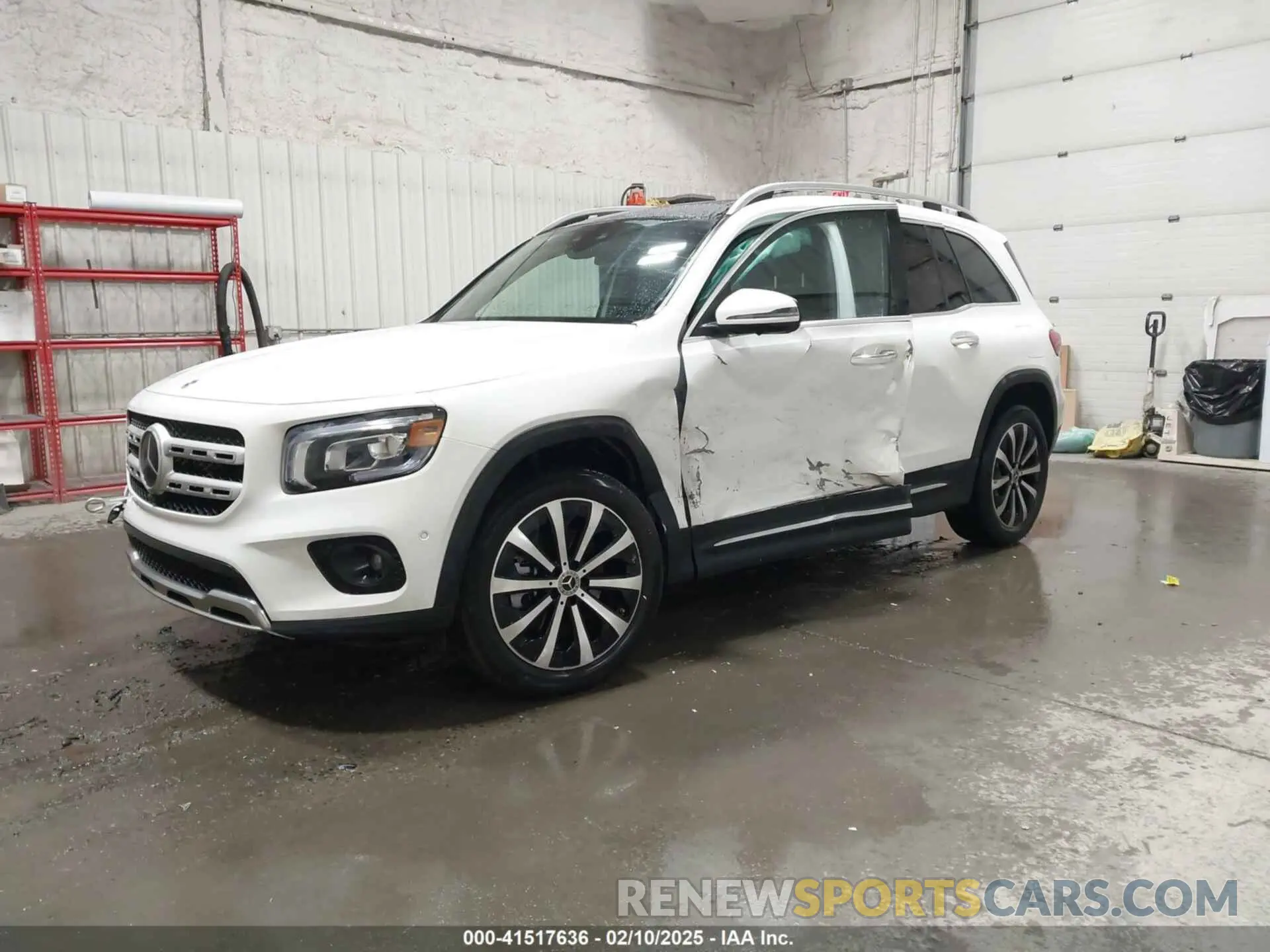 2 Photograph of a damaged car W1N4M4HB0PW313892 MERCEDES-BENZ GLB 250 2023