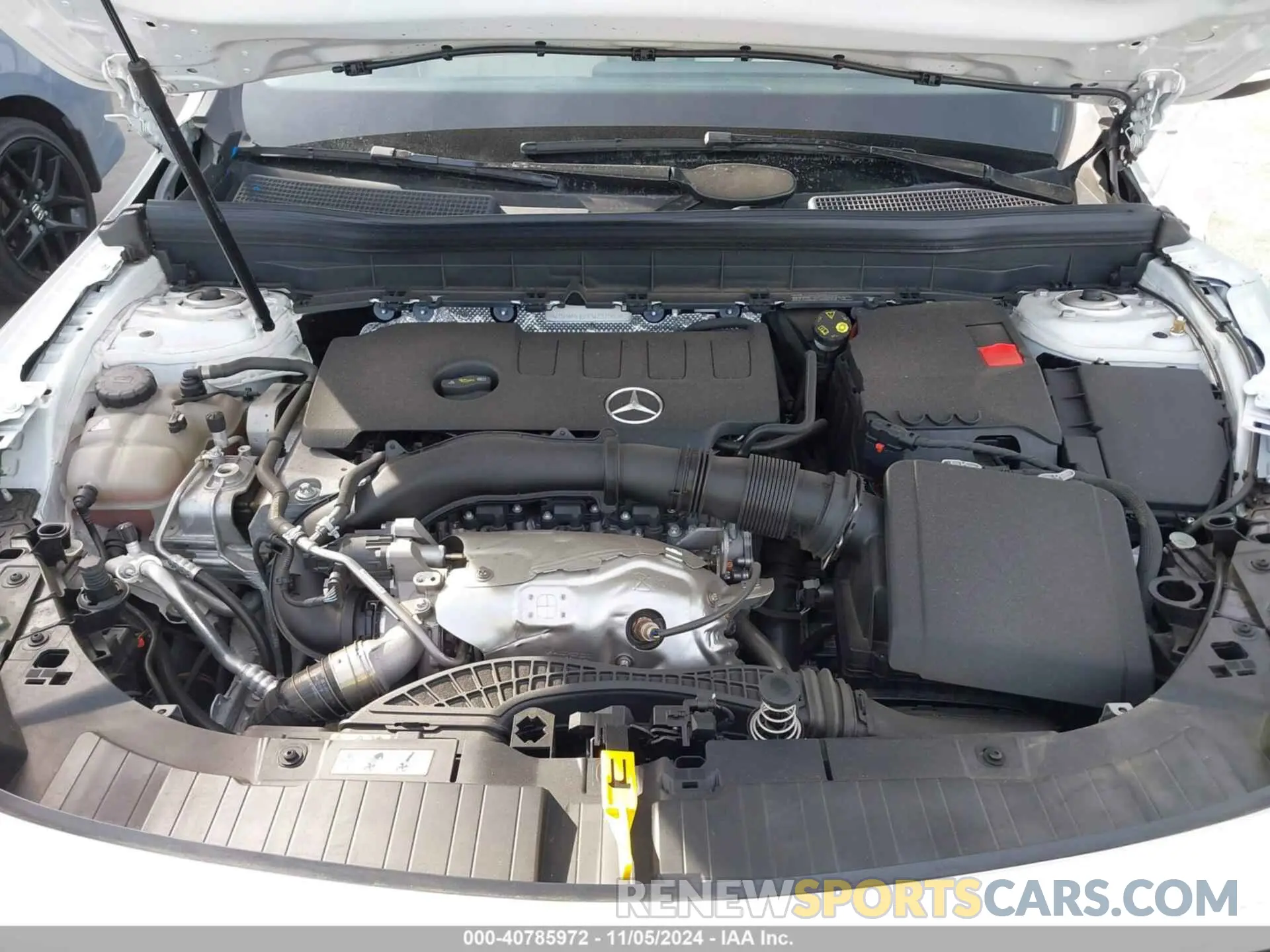 10 Photograph of a damaged car W1N4M4HB0PW331082 MERCEDES-BENZ GLB 250 2023