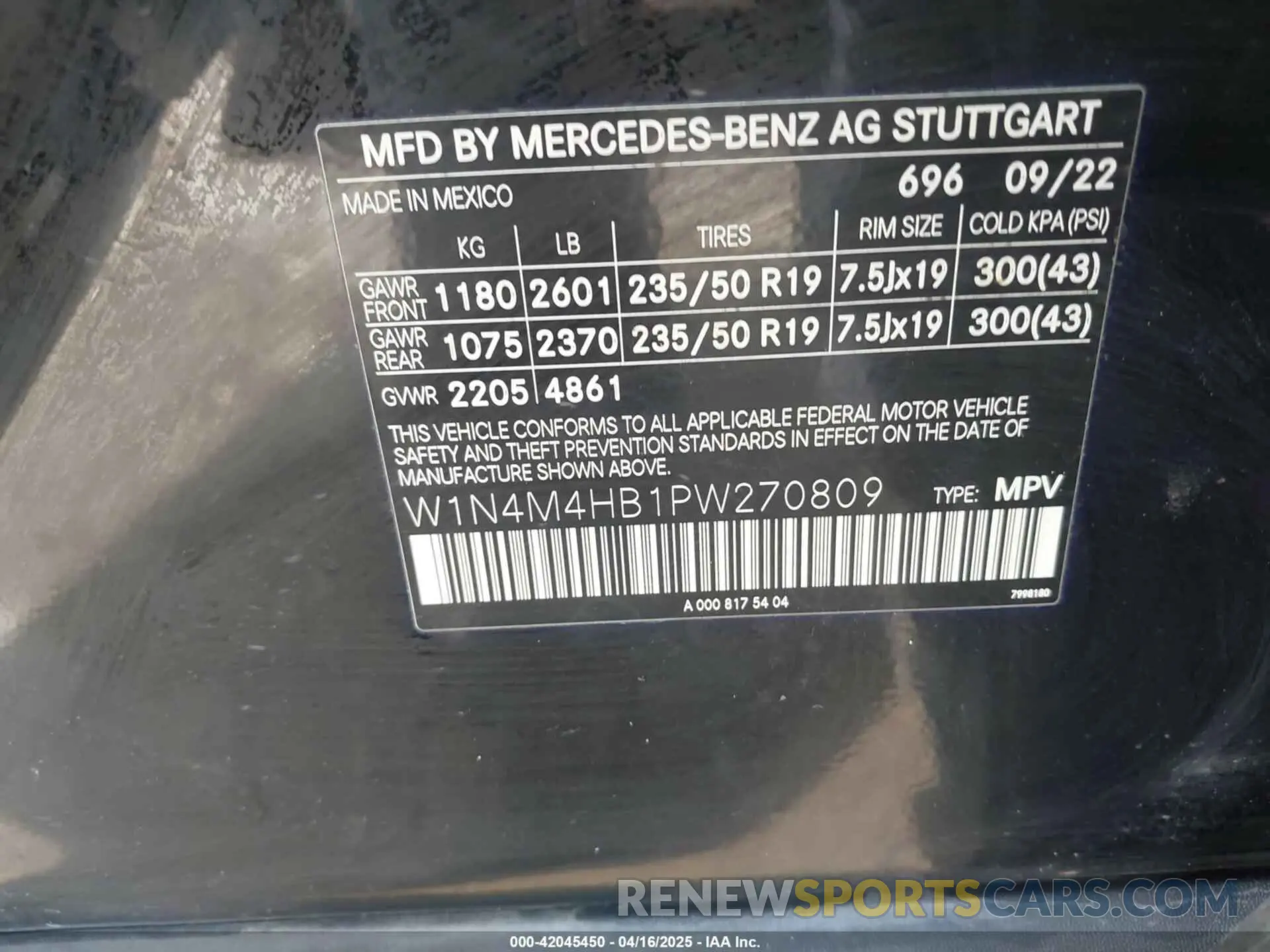 9 Photograph of a damaged car W1N4M4HB1PW270809 MERCEDES-BENZ GLB 250 2023