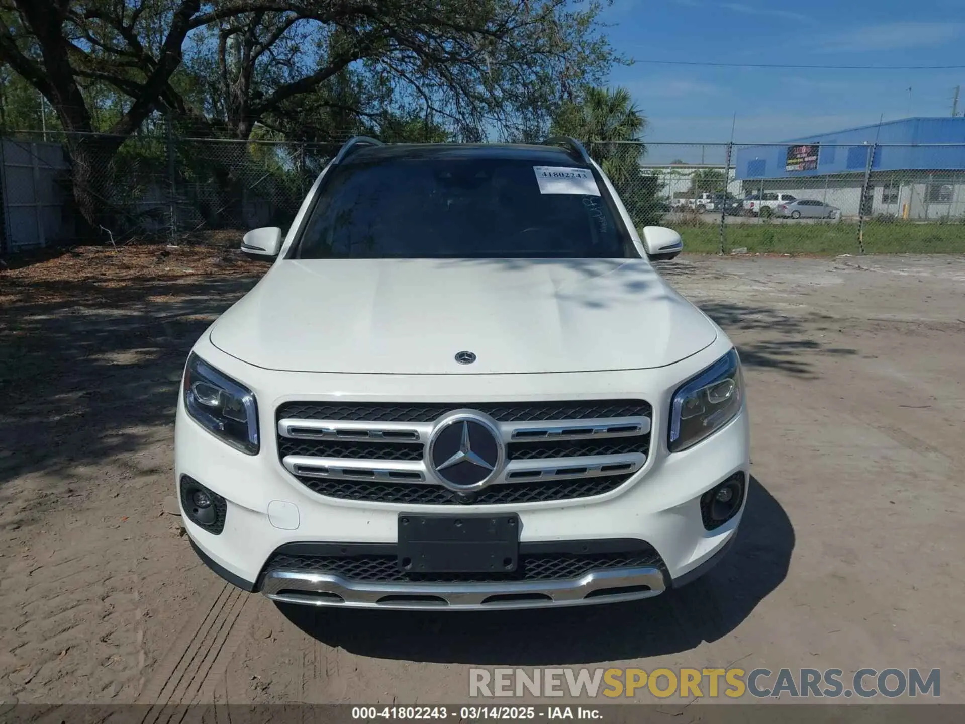 6 Photograph of a damaged car W1N4M4HB4PW303110 MERCEDES-BENZ GLB 250 2023