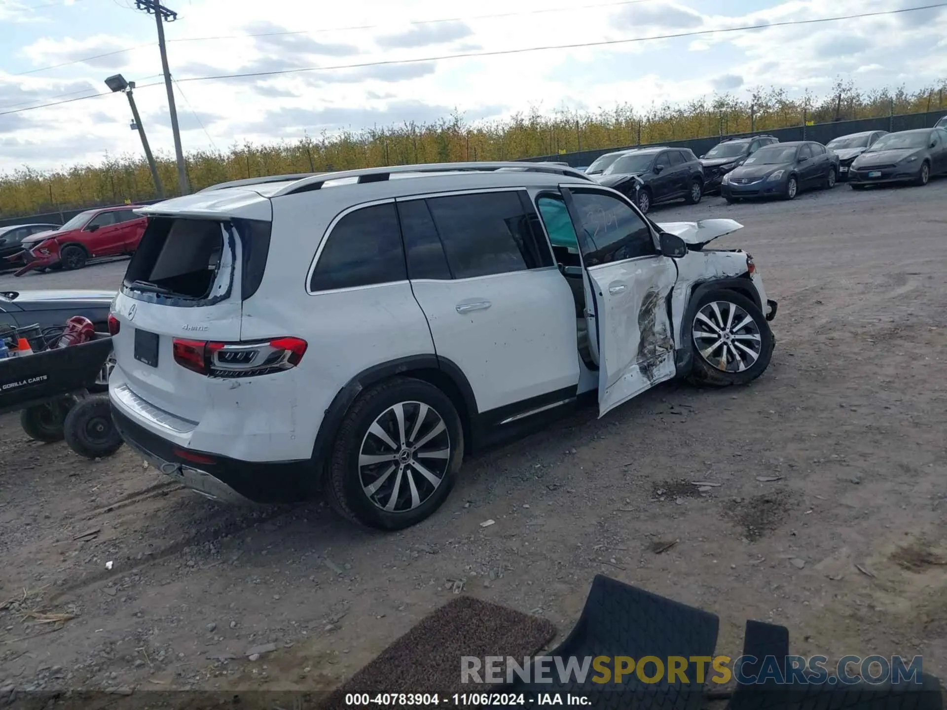 4 Photograph of a damaged car W1N4M4HB6PW328798 MERCEDES-BENZ GLB 250 2023