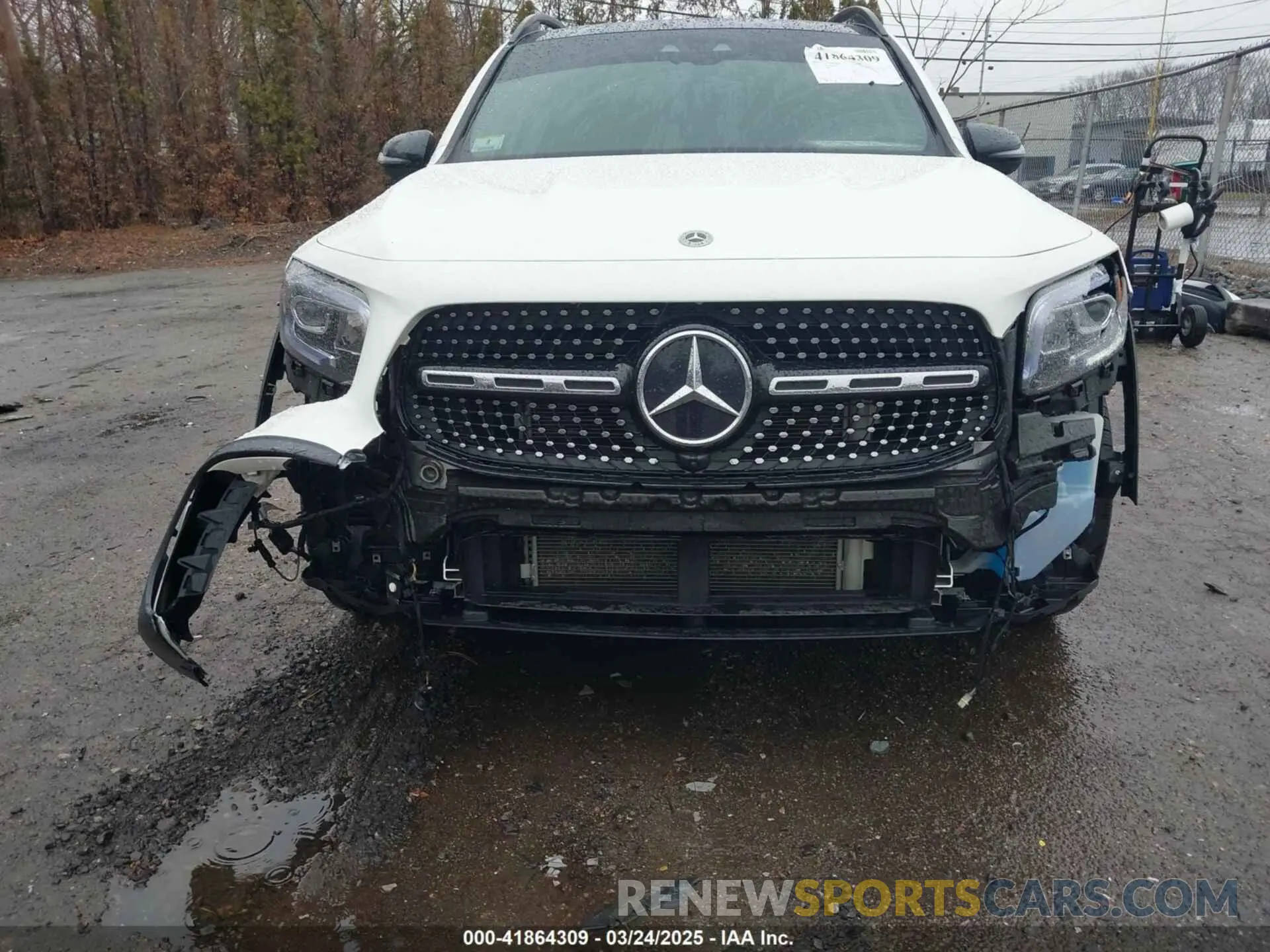 6 Photograph of a damaged car W1N4M4HB9PW308660 MERCEDES-BENZ GLB 250 2023