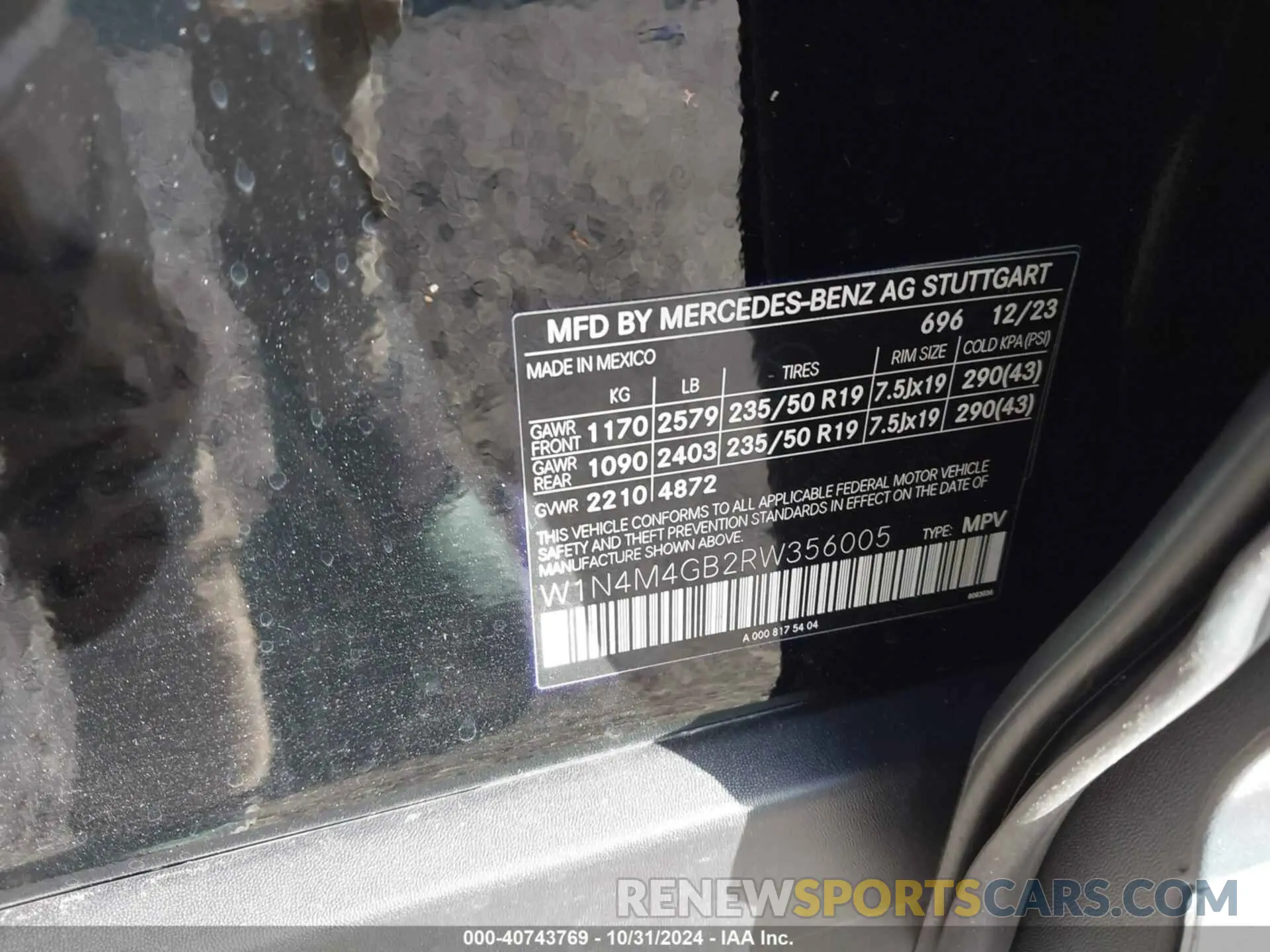 9 Photograph of a damaged car W1N4M4GB2RW356005 MERCEDES-BENZ GLB 250 2024