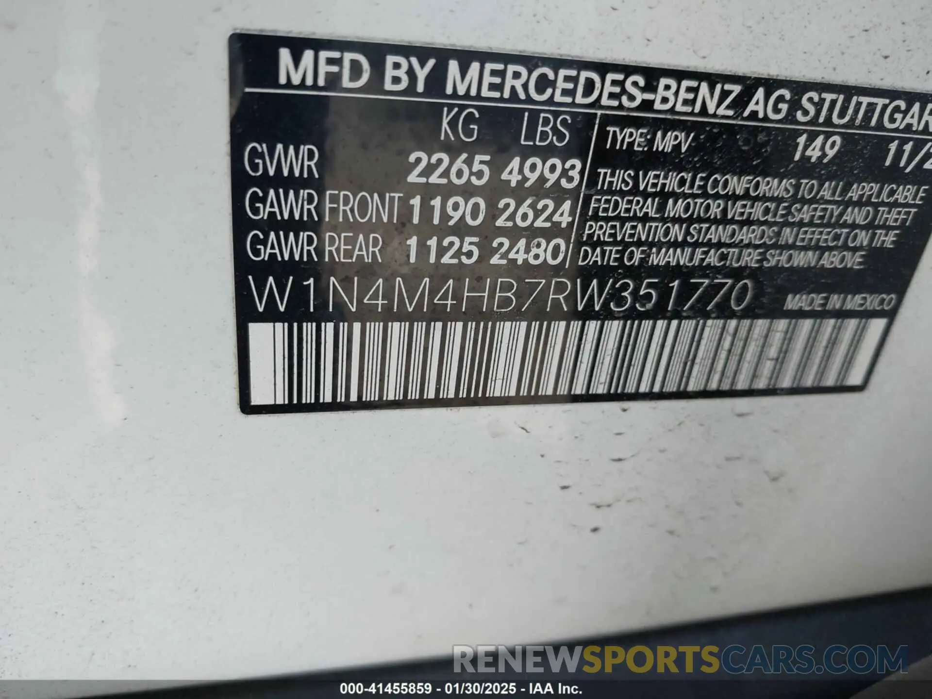 9 Photograph of a damaged car W1N4M4HB7RW351770 MERCEDES-BENZ GLB 250 2024