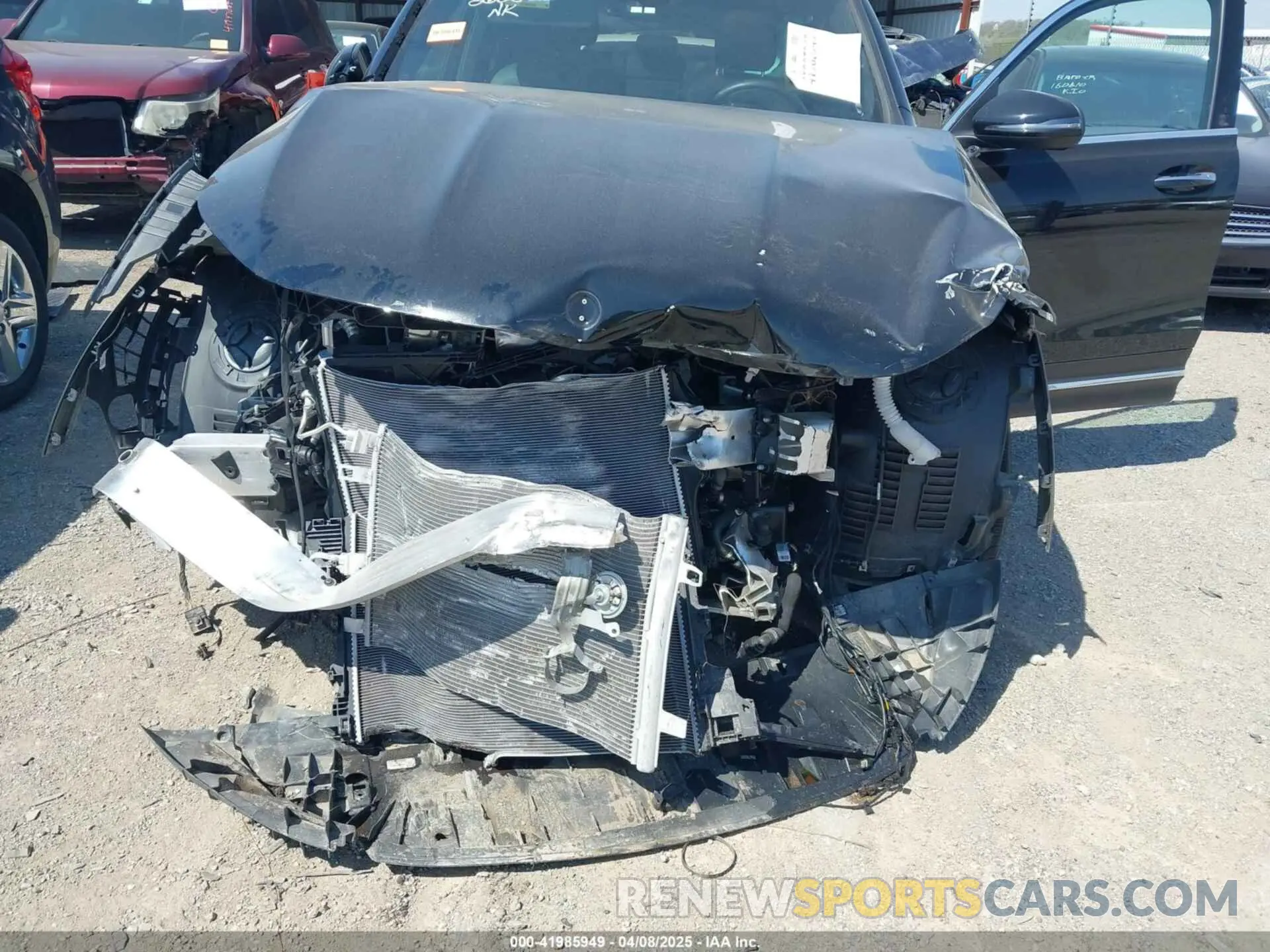 6 Photograph of a damaged car W1N4M4HB7RW359139 MERCEDES-BENZ GLB 250 2024
