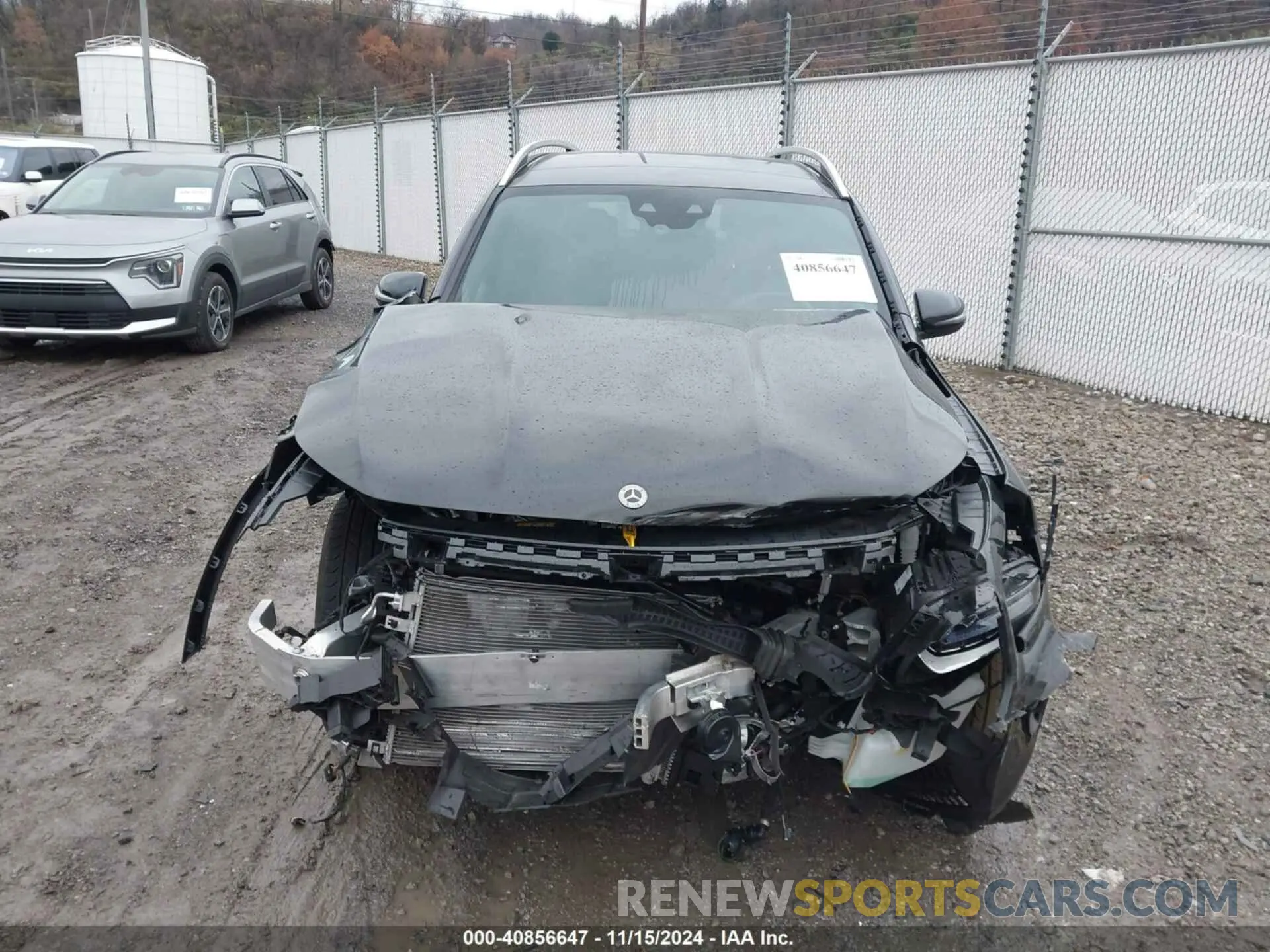 12 Photograph of a damaged car W1N4M4HBXRW358079 MERCEDES-BENZ GLB 250 2024