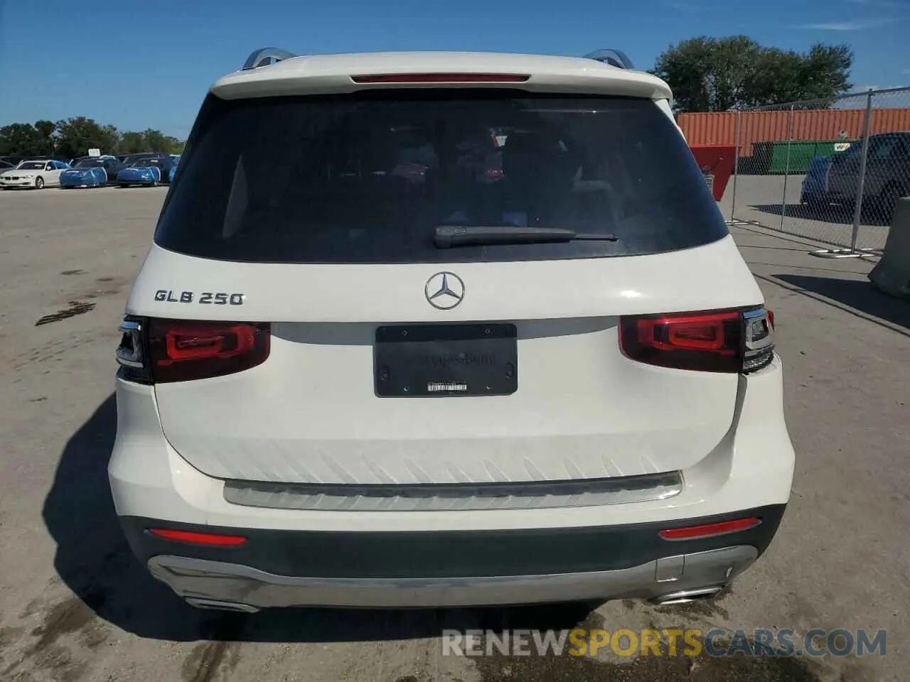 6 Photograph of a damaged car W1N4M4GB1LW013368 MERCEDES-BENZ GLB-CLASS 2020
