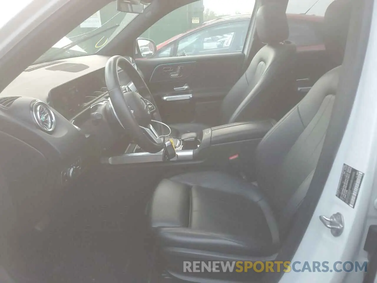 7 Photograph of a damaged car W1N4M4GB1LW024466 MERCEDES-BENZ GLB-CLASS 2020