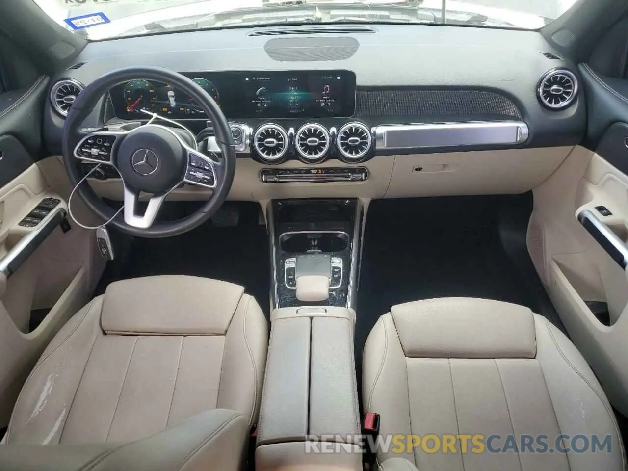 8 Photograph of a damaged car W1N4M4GB1LW031613 MERCEDES-BENZ GLB-CLASS 2020
