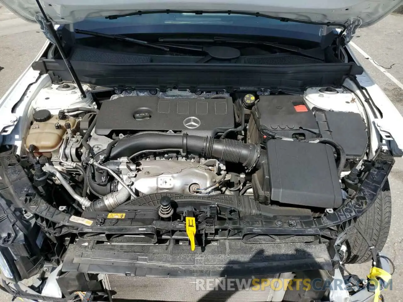 12 Photograph of a damaged car W1N4M4GB1LW034303 MERCEDES-BENZ GLB-CLASS 2020