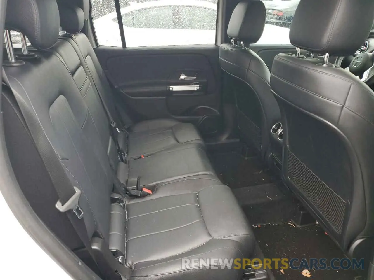 11 Photograph of a damaged car W1N4M4GB5LW019092 MERCEDES-BENZ GLB-CLASS 2020