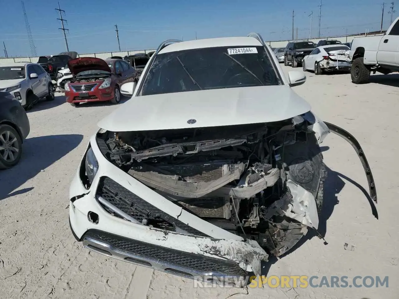 5 Photograph of a damaged car W1N4M4GB6LW043305 MERCEDES-BENZ GLB-CLASS 2020