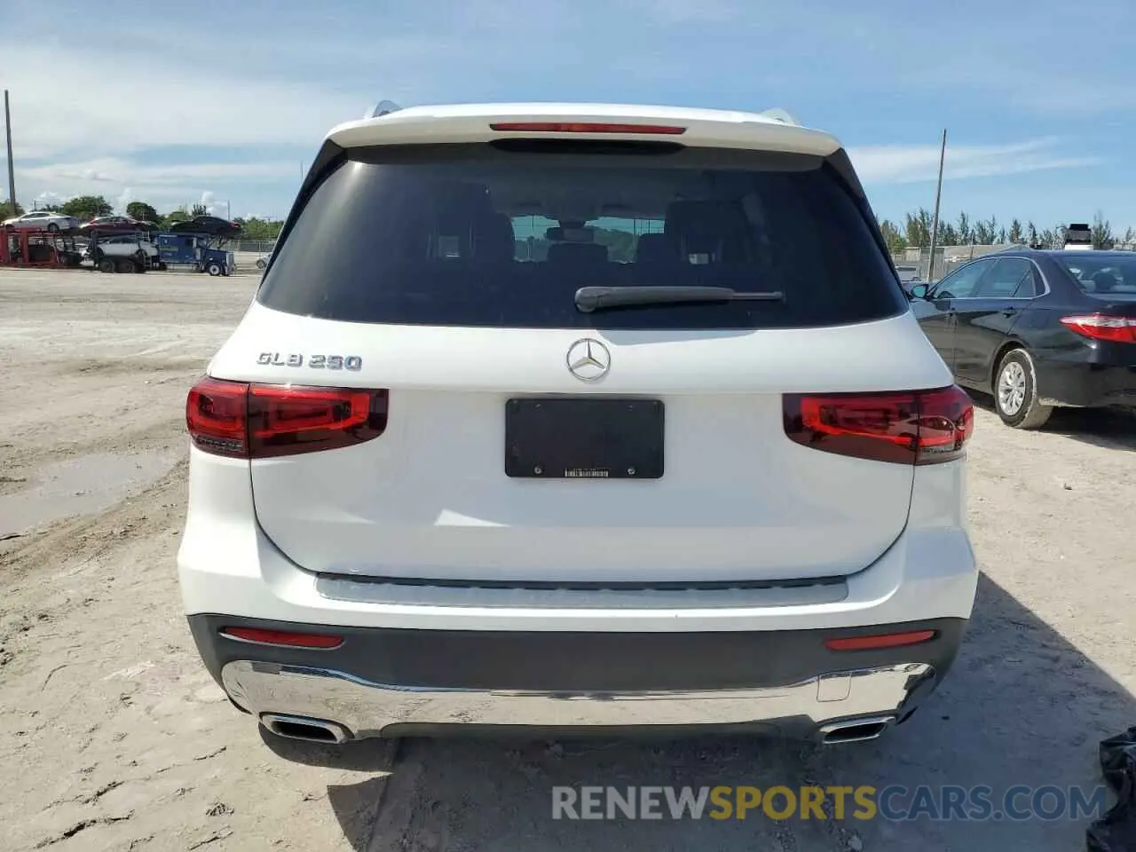 6 Photograph of a damaged car W1N4M4GB8LW021435 MERCEDES-BENZ GLB-CLASS 2020