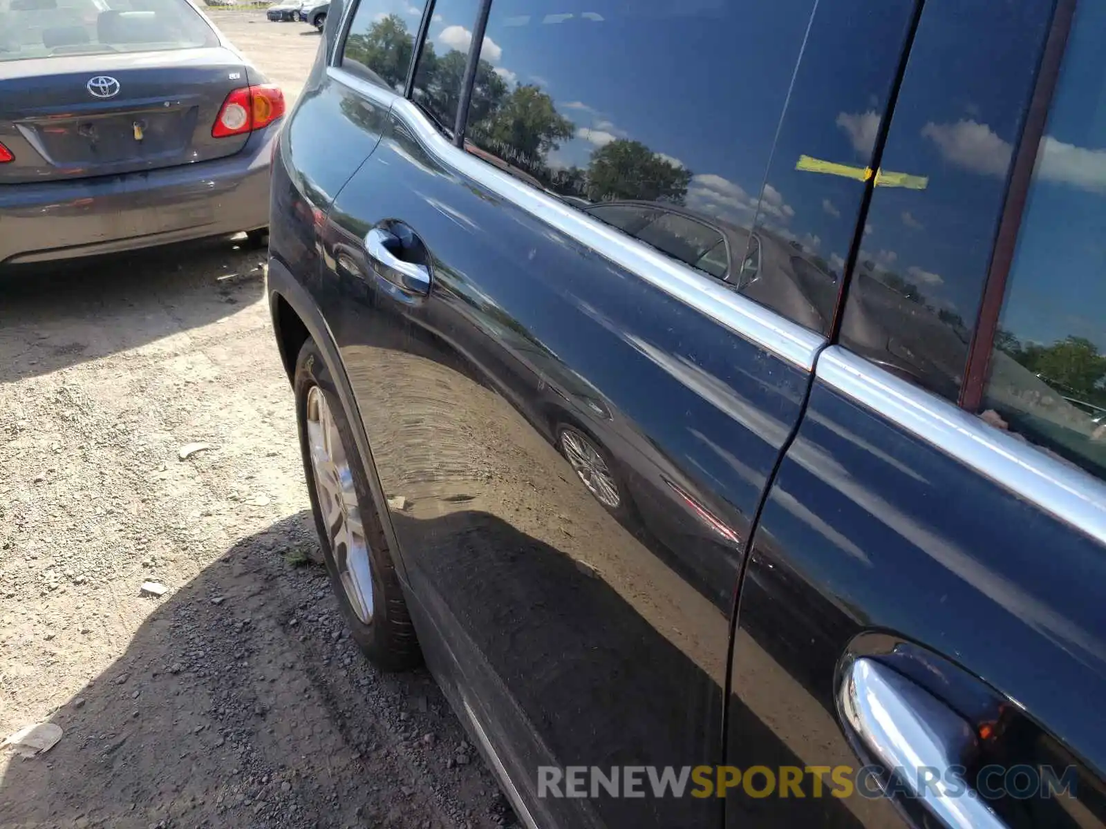 9 Photograph of a damaged car W1N4M4HB2LW023633 MERCEDES-BENZ GLB-CLASS 2020