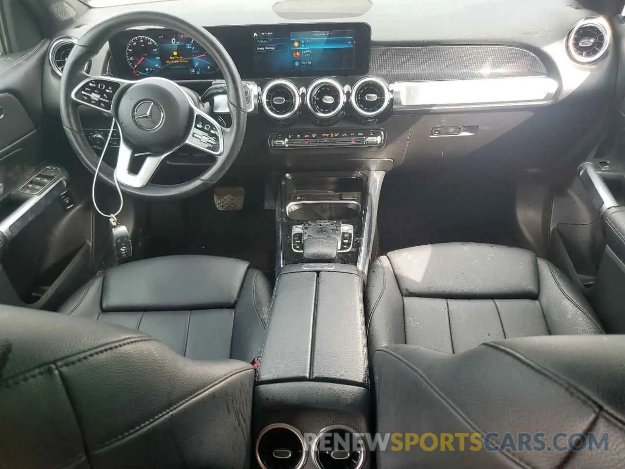 8 Photograph of a damaged car W1N4M4HB2LW025687 MERCEDES-BENZ GLB-CLASS 2020