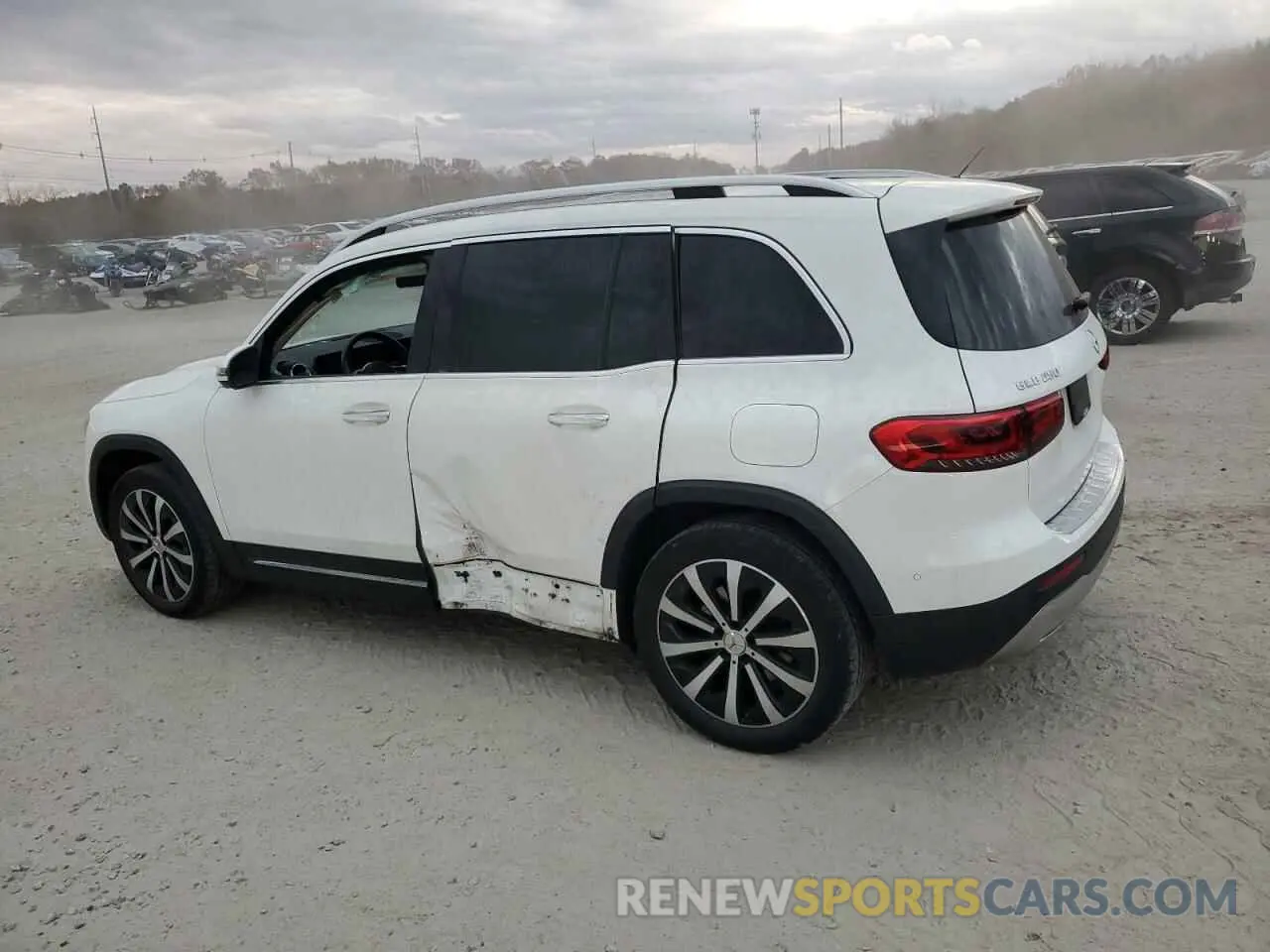 2 Photograph of a damaged car W1N4M4HB2LW051223 MERCEDES-BENZ GLB-CLASS 2020
