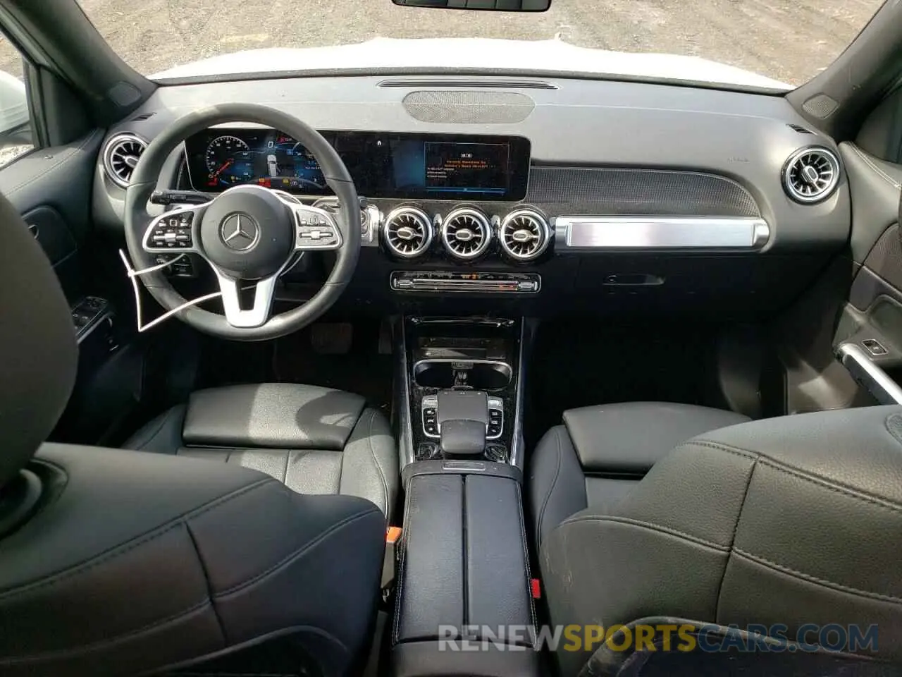 8 Photograph of a damaged car W1N4M4HB4LW025237 MERCEDES-BENZ GLB-CLASS 2020