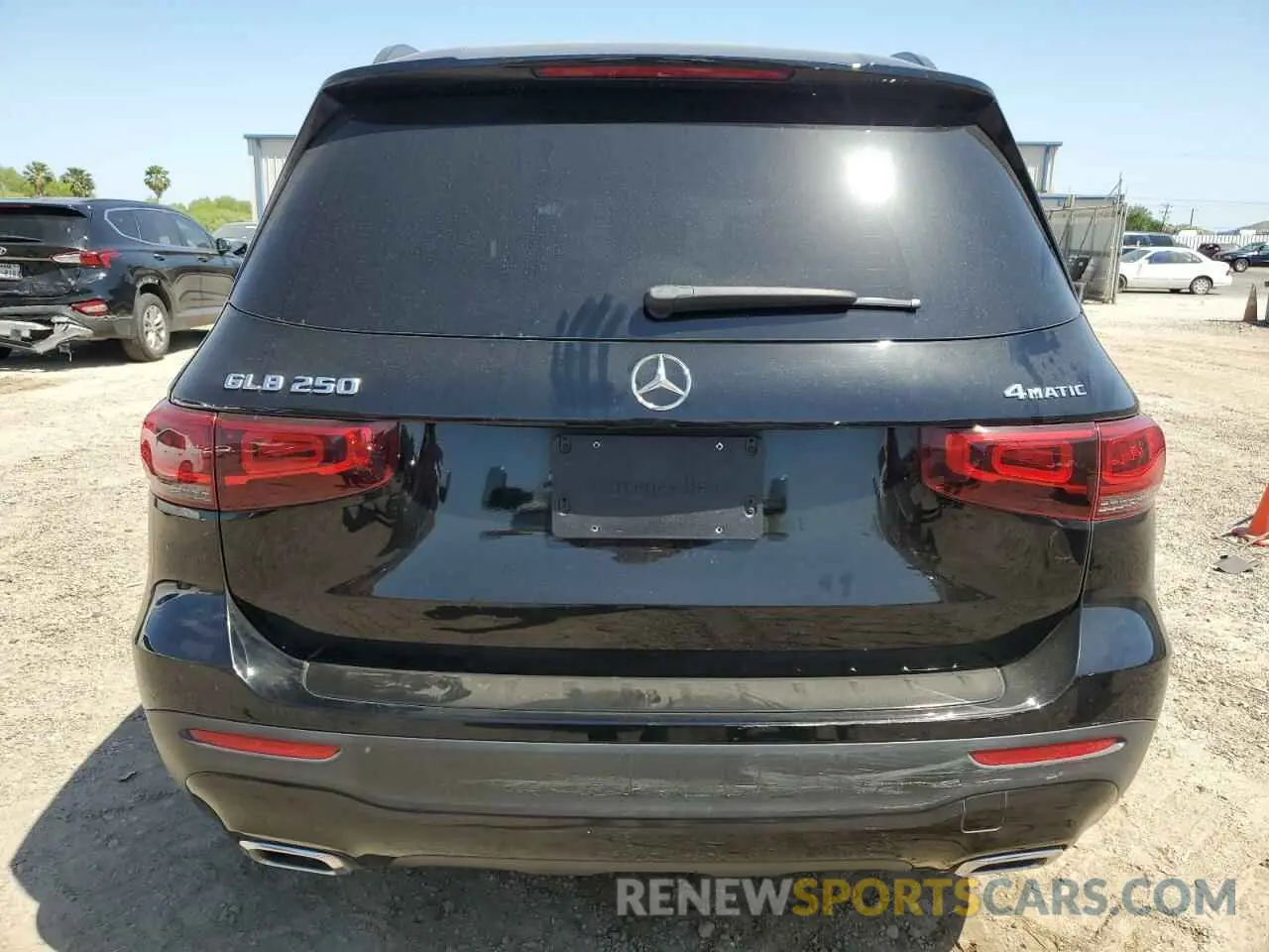 6 Photograph of a damaged car W1N4M4HB8LW052084 MERCEDES-BENZ GLB-CLASS 2020