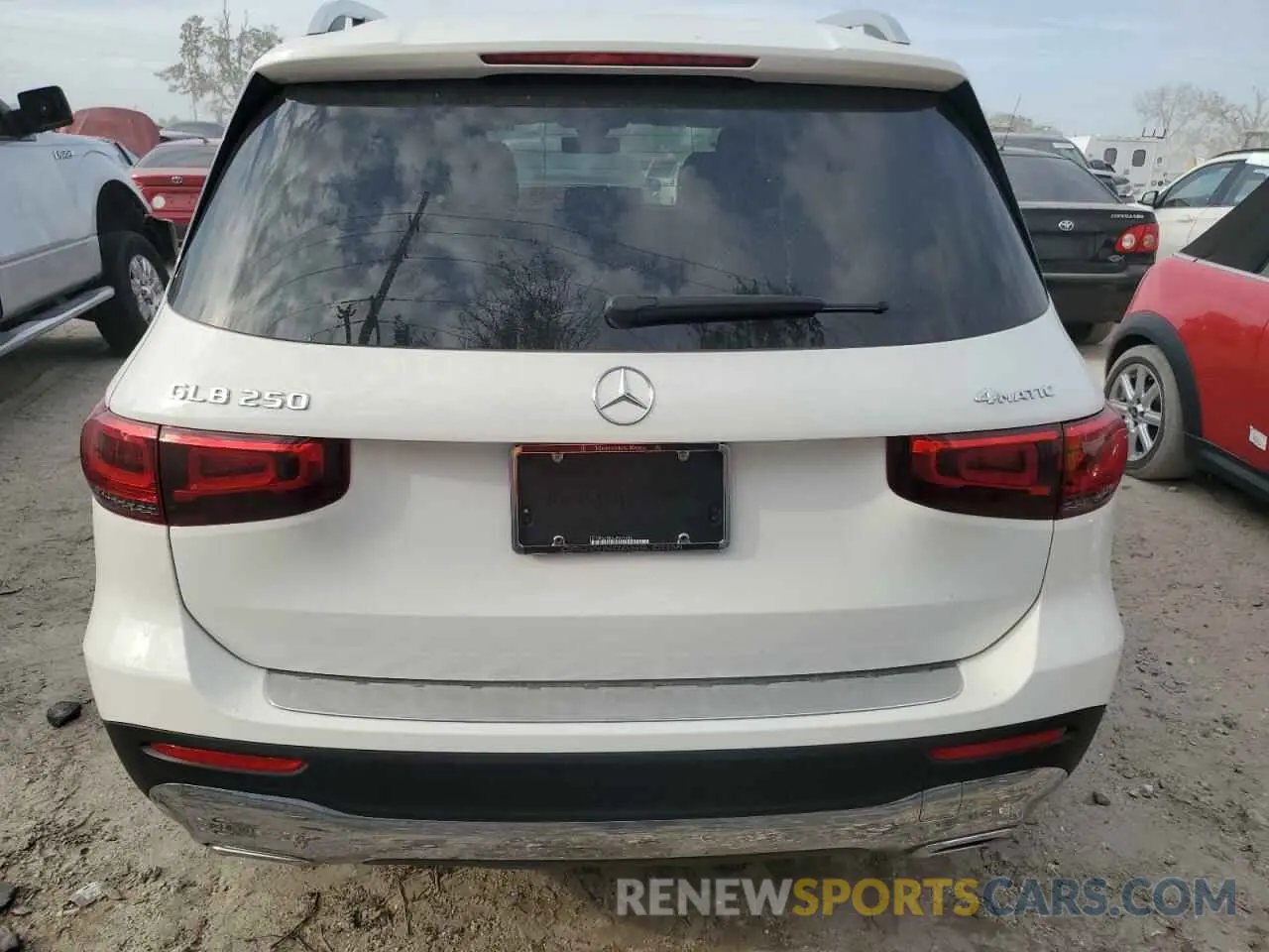 6 Photograph of a damaged car W1N4M4HB9LW019482 MERCEDES-BENZ GLB-CLASS 2020