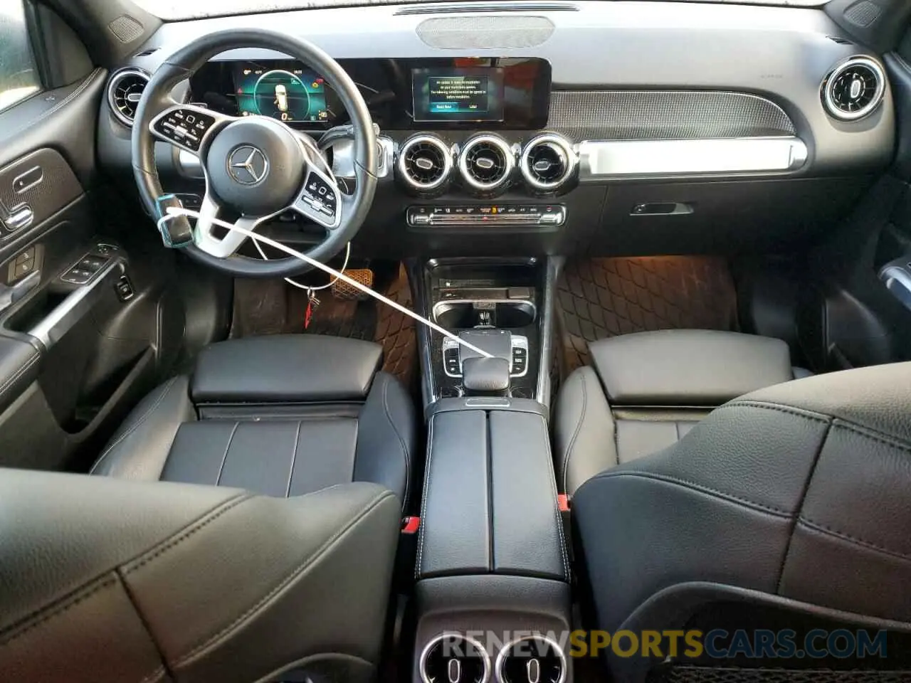 8 Photograph of a damaged car W1N4M4HB9LW037478 MERCEDES-BENZ GLB-CLASS 2020