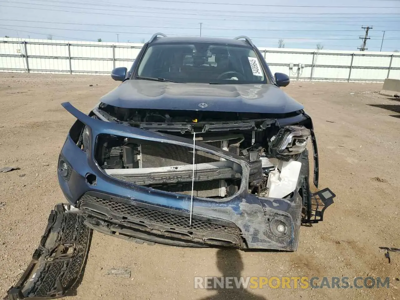 5 Photograph of a damaged car W1N4M4HB9LW038145 MERCEDES-BENZ GLB-CLASS 2020