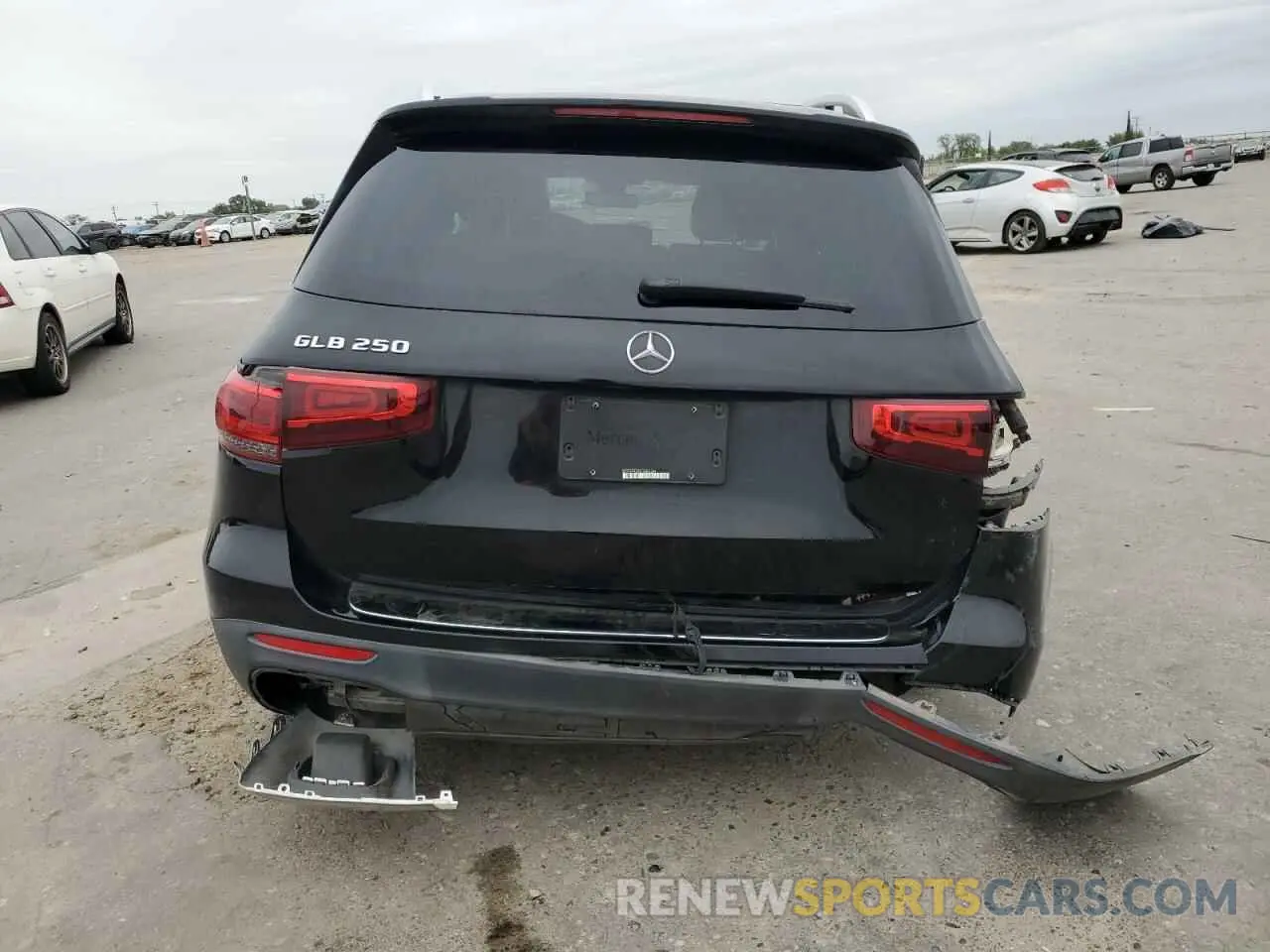 6 Photograph of a damaged car WDC4M4GB4LW006304 MERCEDES-BENZ GLB-CLASS 2020