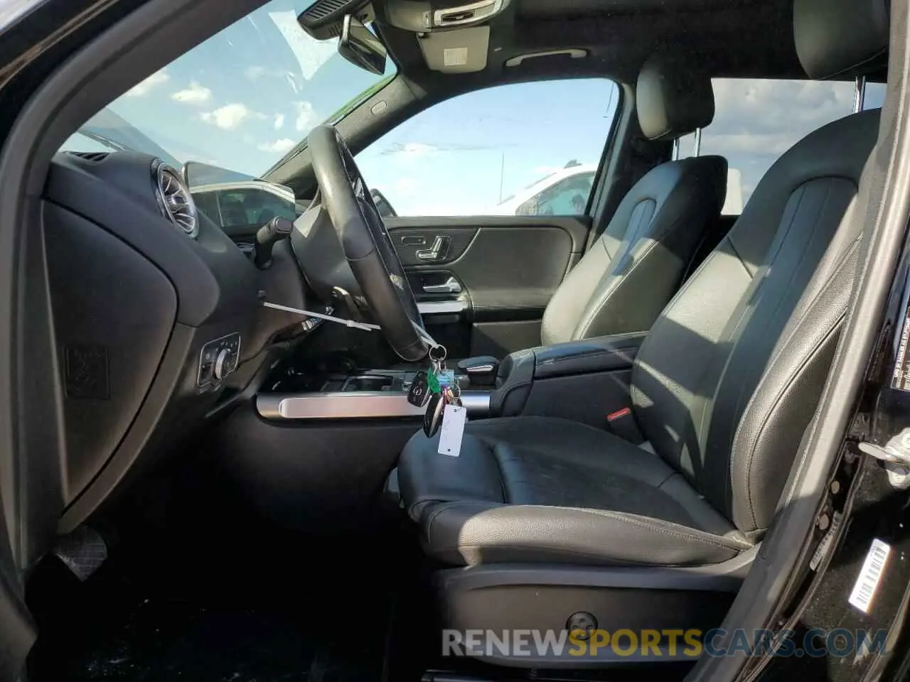 7 Photograph of a damaged car WDC4M4GB9LW010476 MERCEDES-BENZ GLB-CLASS 2020