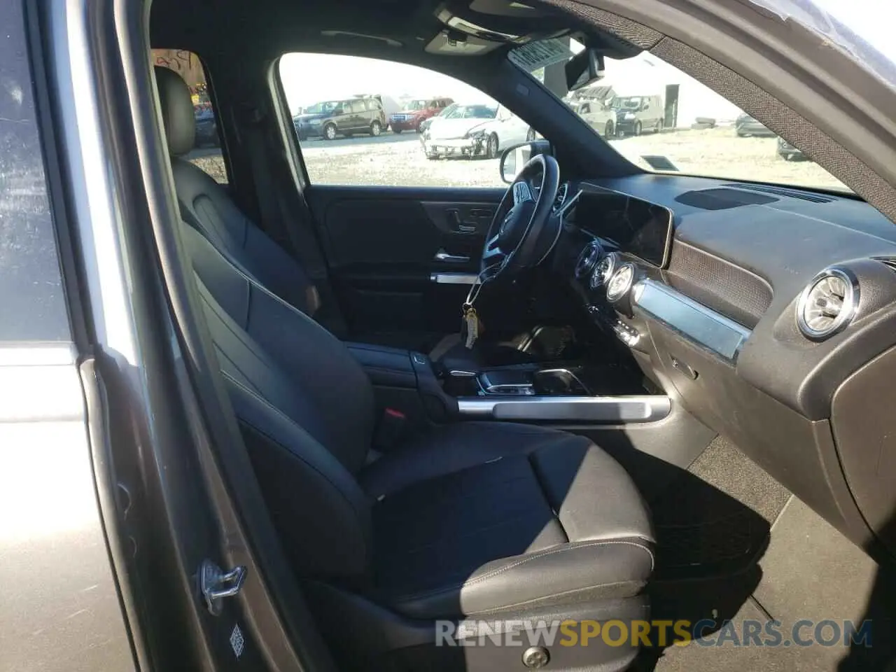 5 Photograph of a damaged car WDC4M4HB4LW007158 MERCEDES-BENZ GLB-CLASS 2020