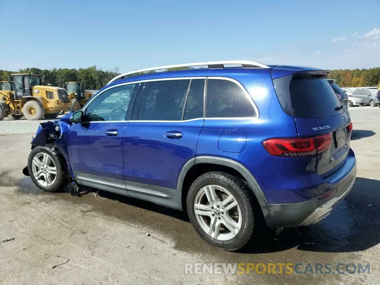 2 Photograph of a damaged car W1N4M4GB0MW088094 MERCEDES-BENZ GLB-CLASS 2021