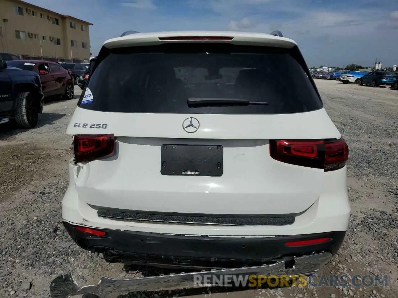 6 Photograph of a damaged car W1N4M4GB0MW145670 MERCEDES-BENZ GLB-CLASS 2021