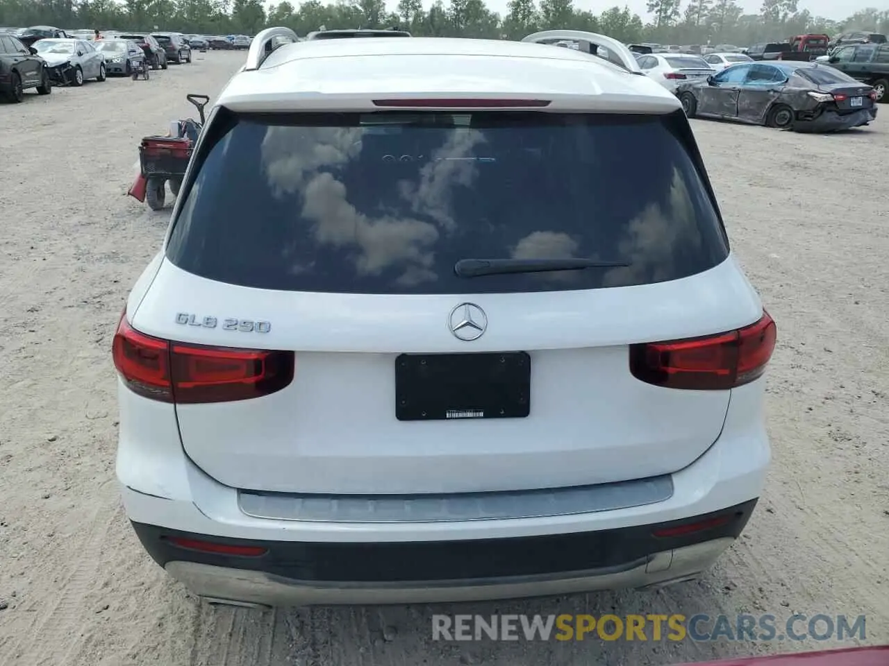 6 Photograph of a damaged car W1N4M4GB0MW148696 MERCEDES-BENZ GLB-CLASS 2021
