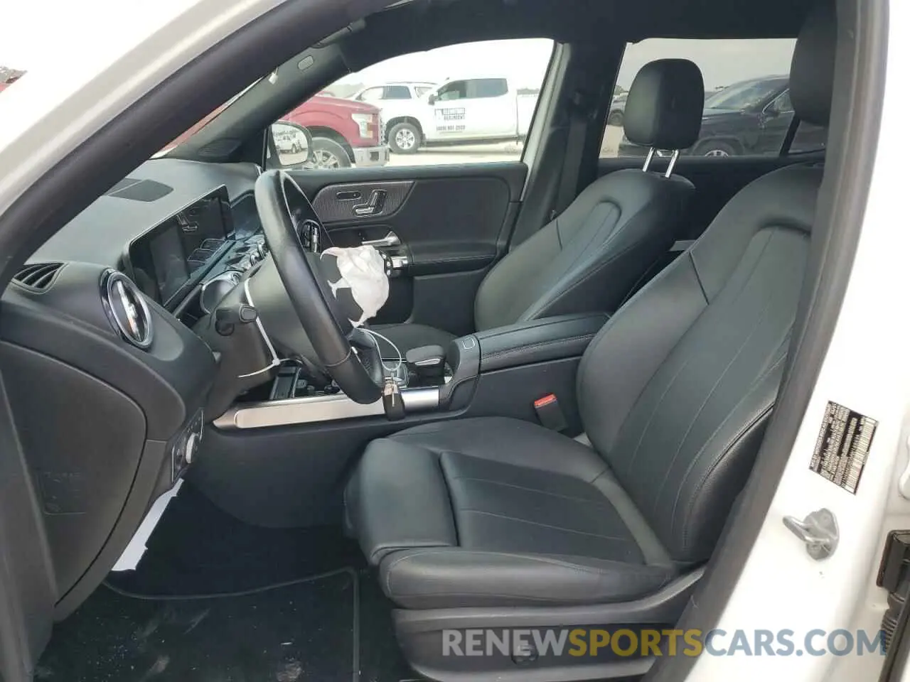 7 Photograph of a damaged car W1N4M4GB0MW148696 MERCEDES-BENZ GLB-CLASS 2021
