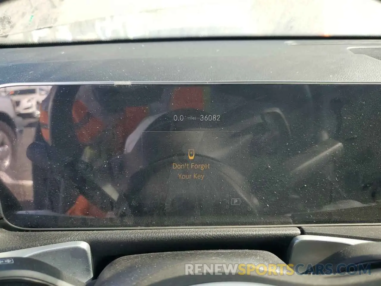 9 Photograph of a damaged car W1N4M4GB2MW091515 MERCEDES-BENZ GLB-CLASS 2021