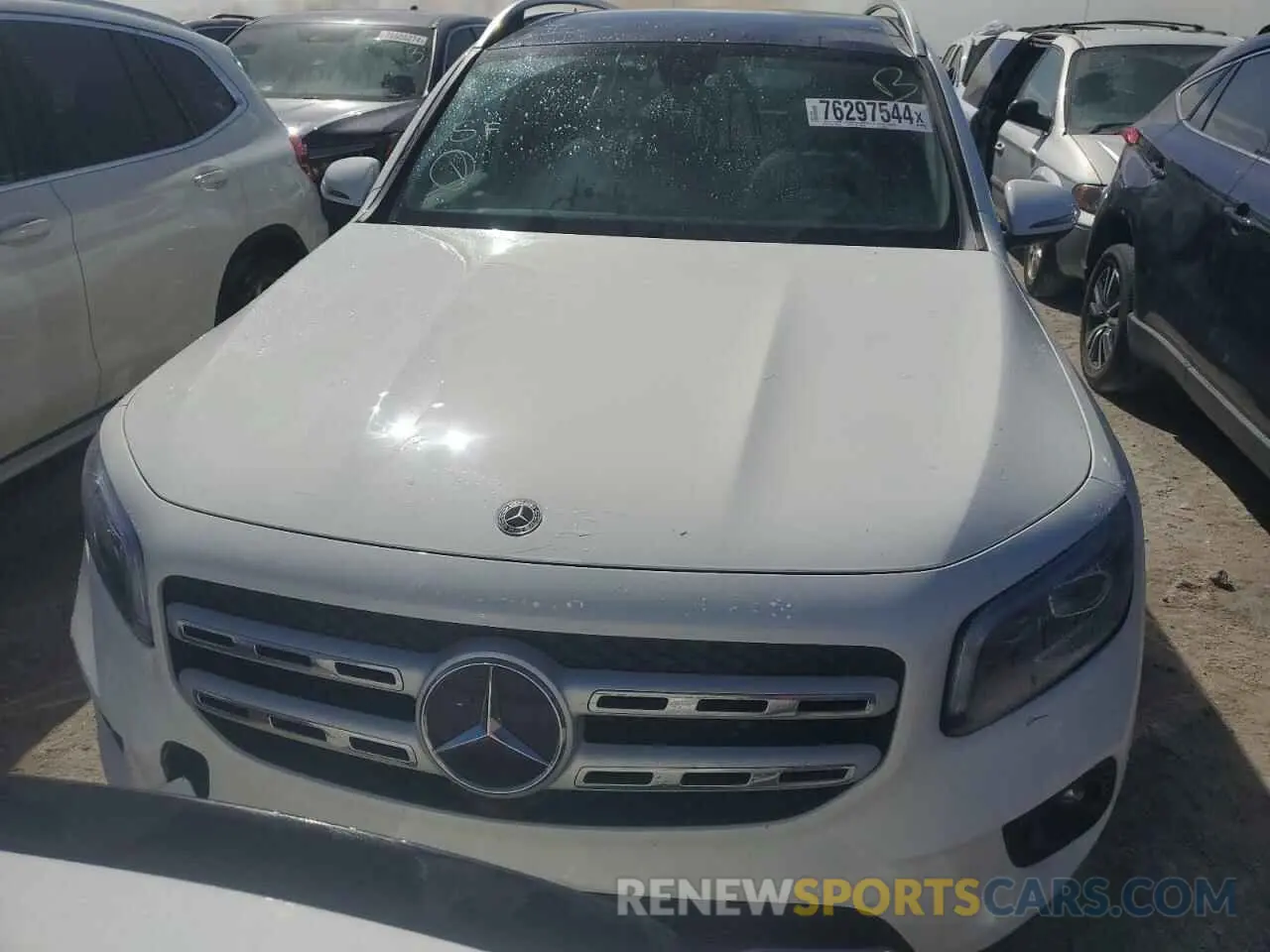 5 Photograph of a damaged car W1N4M4GB3MW128281 MERCEDES-BENZ GLB-CLASS 2021