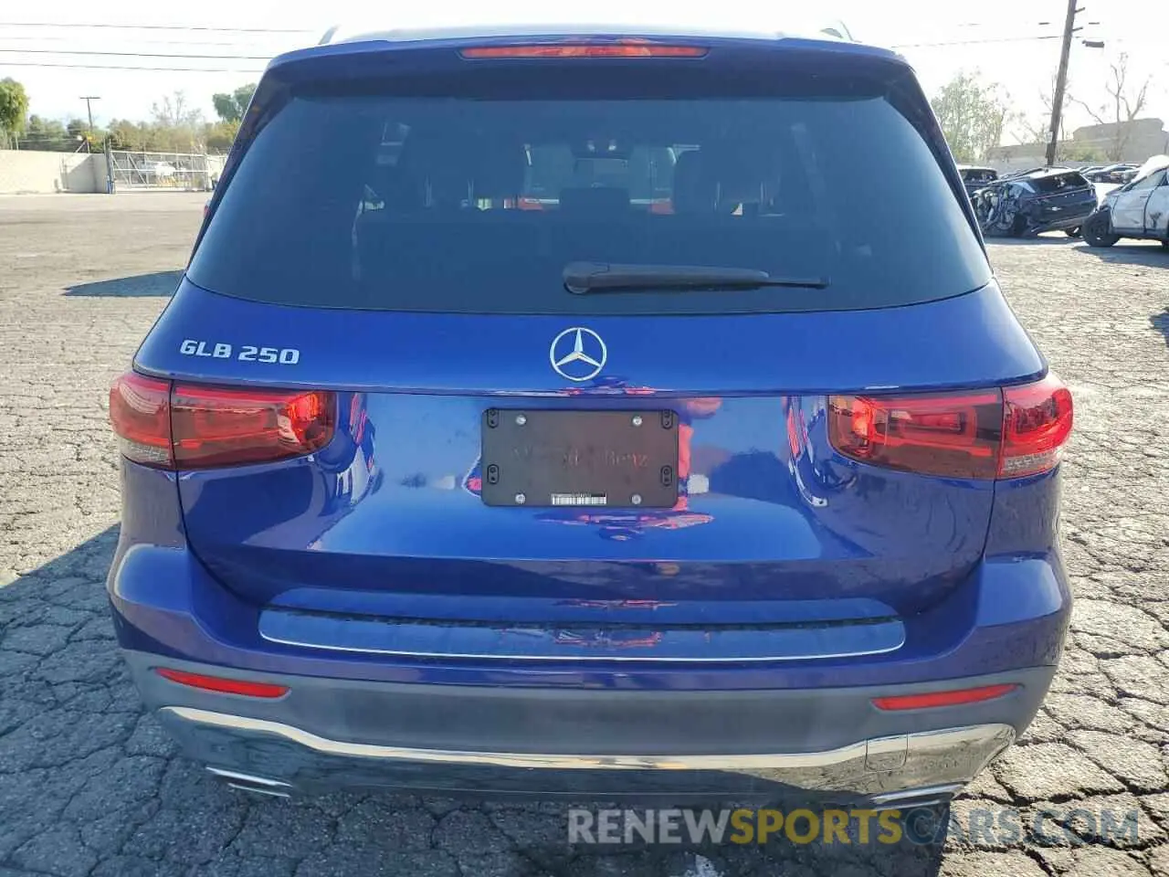 6 Photograph of a damaged car W1N4M4GB4MW088972 MERCEDES-BENZ GLB-CLASS 2021
