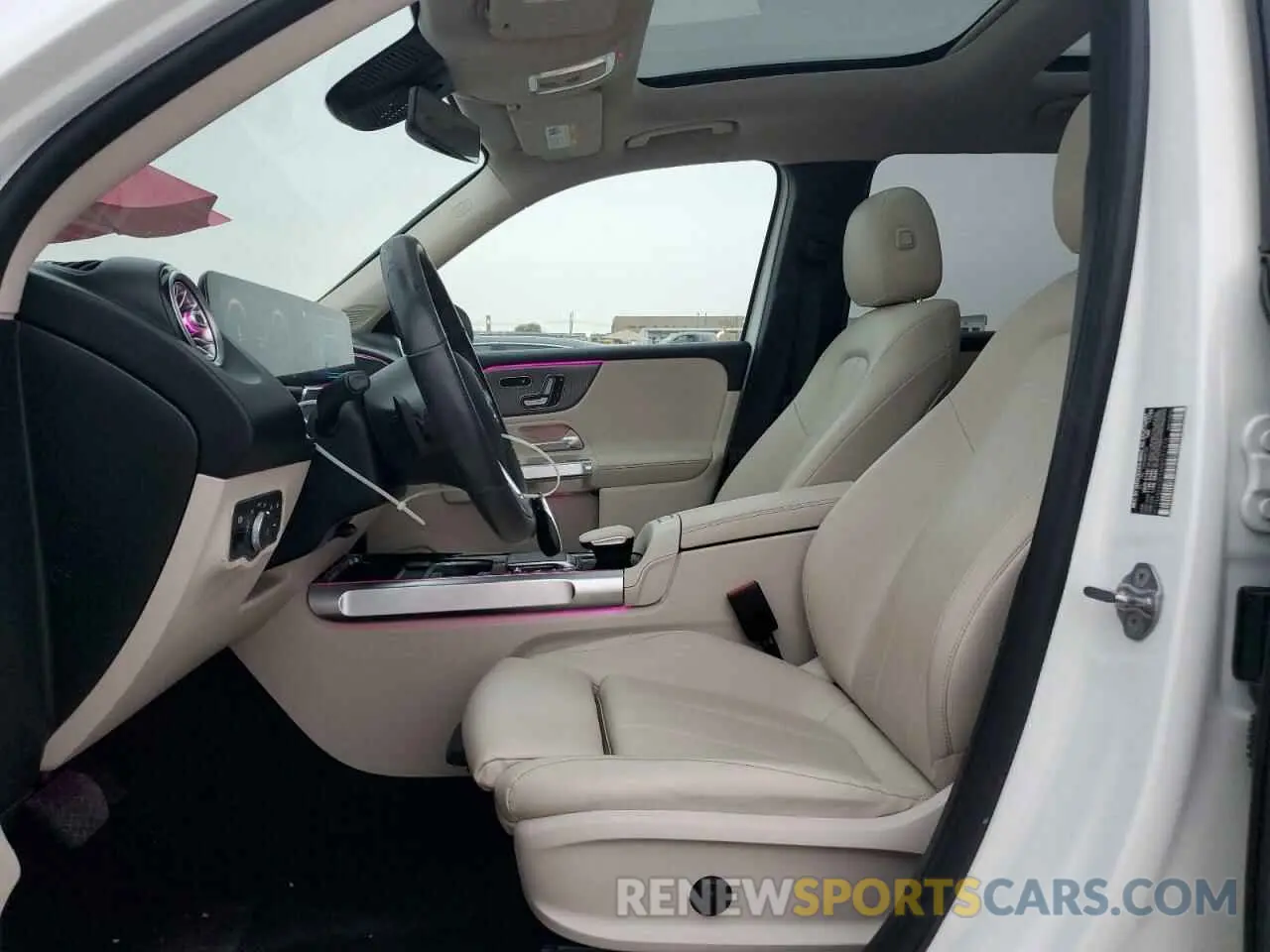 7 Photograph of a damaged car W1N4M4GB4MW097476 MERCEDES-BENZ GLB-CLASS 2021