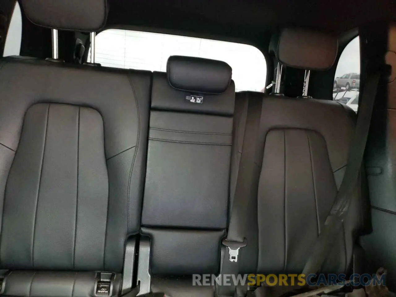 10 Photograph of a damaged car W1N4M4GB4MW155022 MERCEDES-BENZ GLB-CLASS 2021