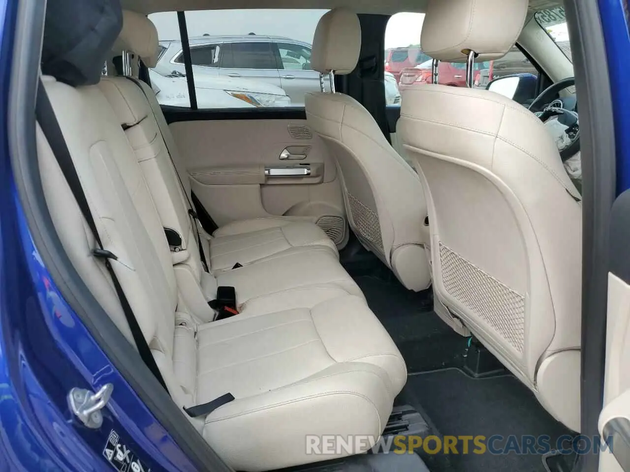 11 Photograph of a damaged car W1N4M4GB5MW078130 MERCEDES-BENZ GLB-CLASS 2021