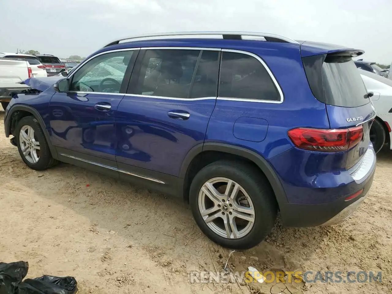 2 Photograph of a damaged car W1N4M4GB5MW078130 MERCEDES-BENZ GLB-CLASS 2021