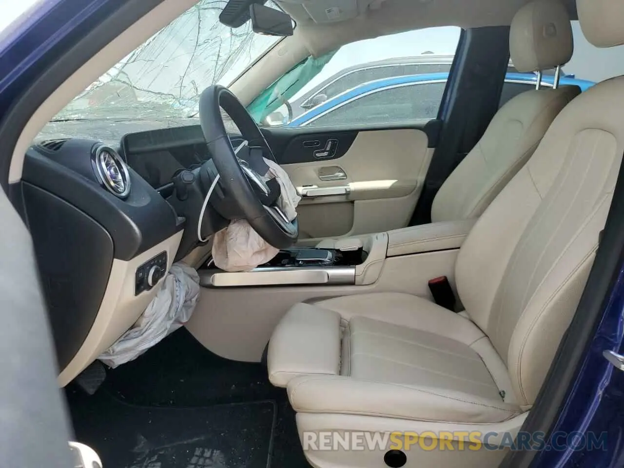 7 Photograph of a damaged car W1N4M4GB5MW078130 MERCEDES-BENZ GLB-CLASS 2021