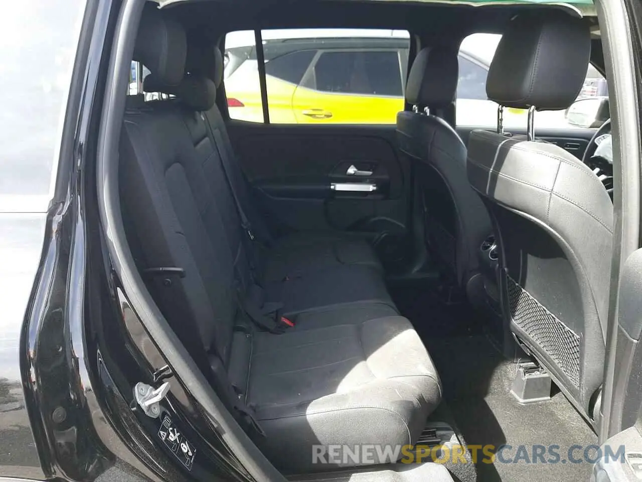 10 Photograph of a damaged car W1N4M4GB5MW113815 MERCEDES-BENZ GLB-CLASS 2021