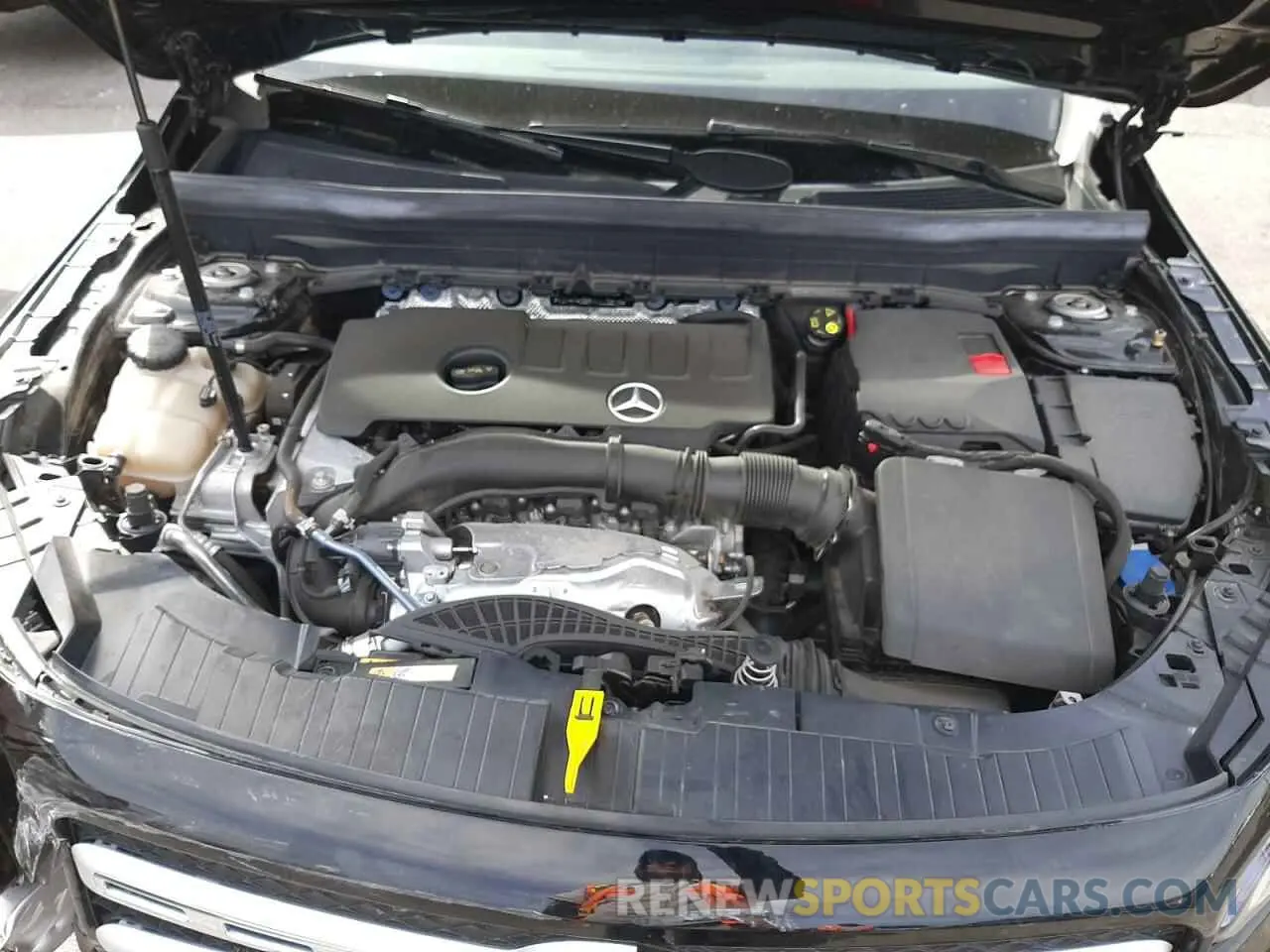 11 Photograph of a damaged car W1N4M4GB5MW113815 MERCEDES-BENZ GLB-CLASS 2021