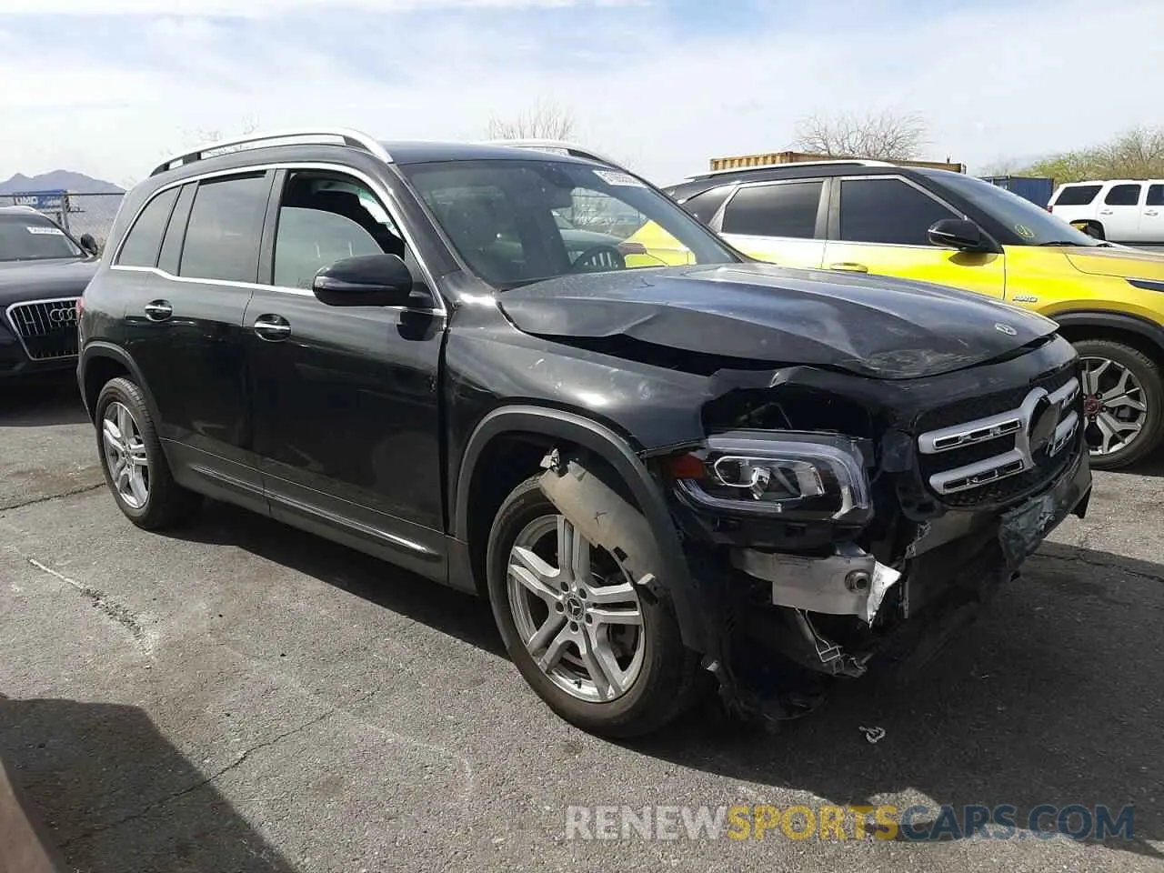 4 Photograph of a damaged car W1N4M4GB5MW113815 MERCEDES-BENZ GLB-CLASS 2021