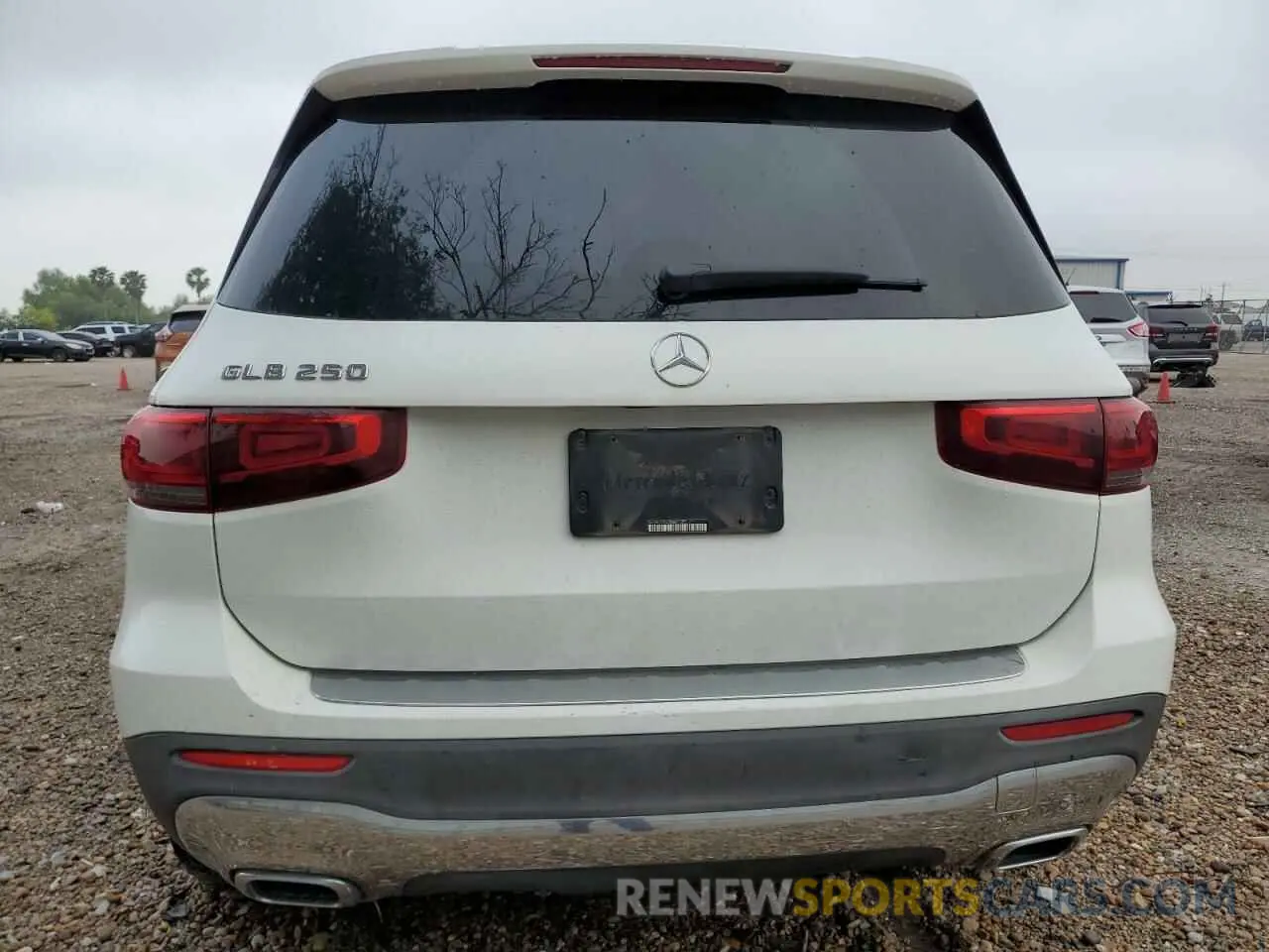 6 Photograph of a damaged car W1N4M4GB5MW158317 MERCEDES-BENZ GLB-CLASS 2021