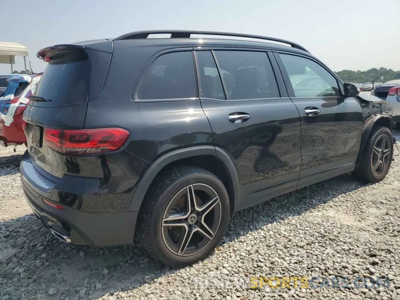 3 Photograph of a damaged car W1N4M4GB8MW090692 MERCEDES-BENZ GLB-CLASS 2021