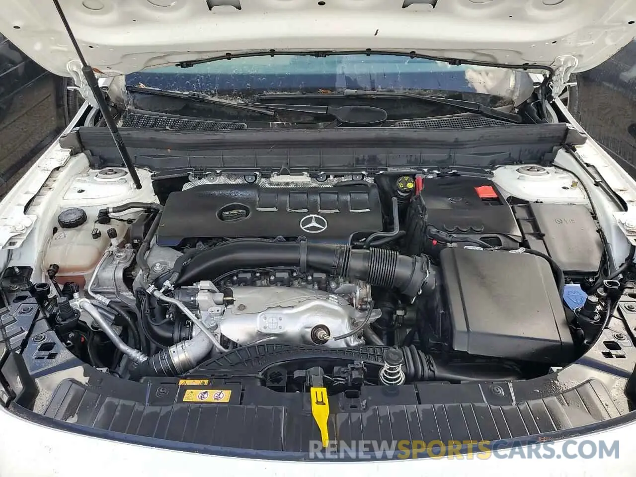 12 Photograph of a damaged car W1N4M4GB9MW095562 MERCEDES-BENZ GLB-CLASS 2021