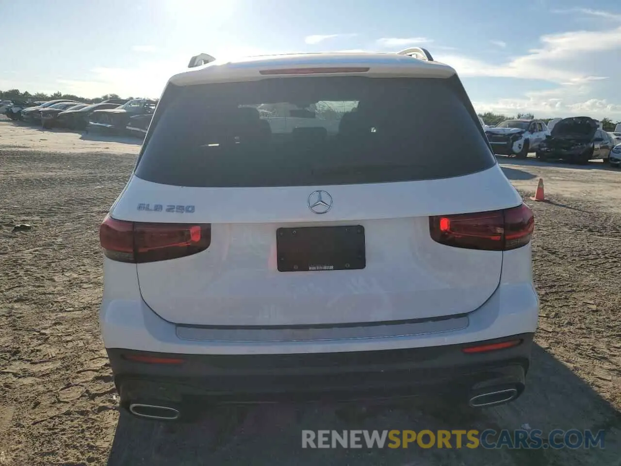 6 Photograph of a damaged car W1N4M4GB9MW101490 MERCEDES-BENZ GLB-CLASS 2021