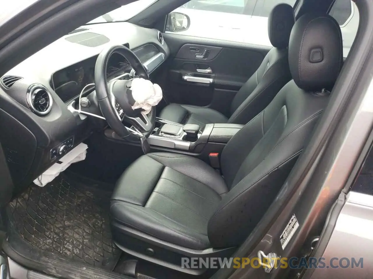 7 Photograph of a damaged car W1N4M4HB0MW090958 MERCEDES-BENZ GLB-CLASS 2021